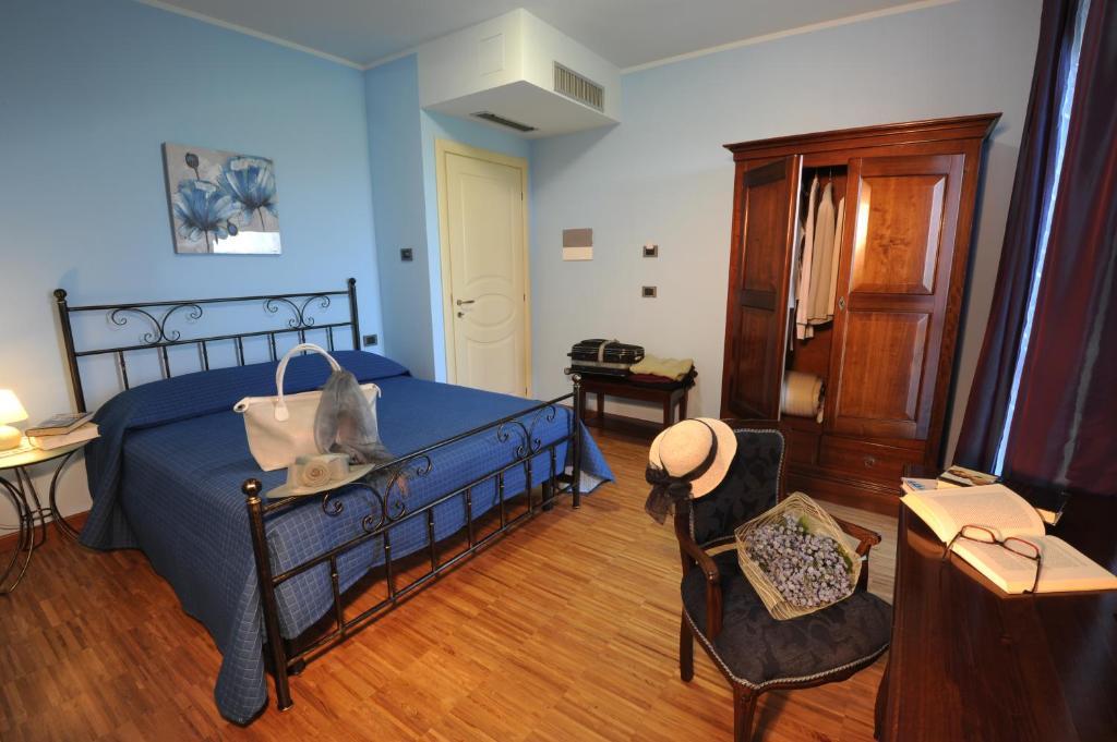 Villa Vecchio Castagnito Стая снимка
